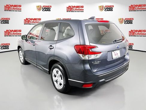 Certified 2023 Subaru Forester AWD/4WD image 2
