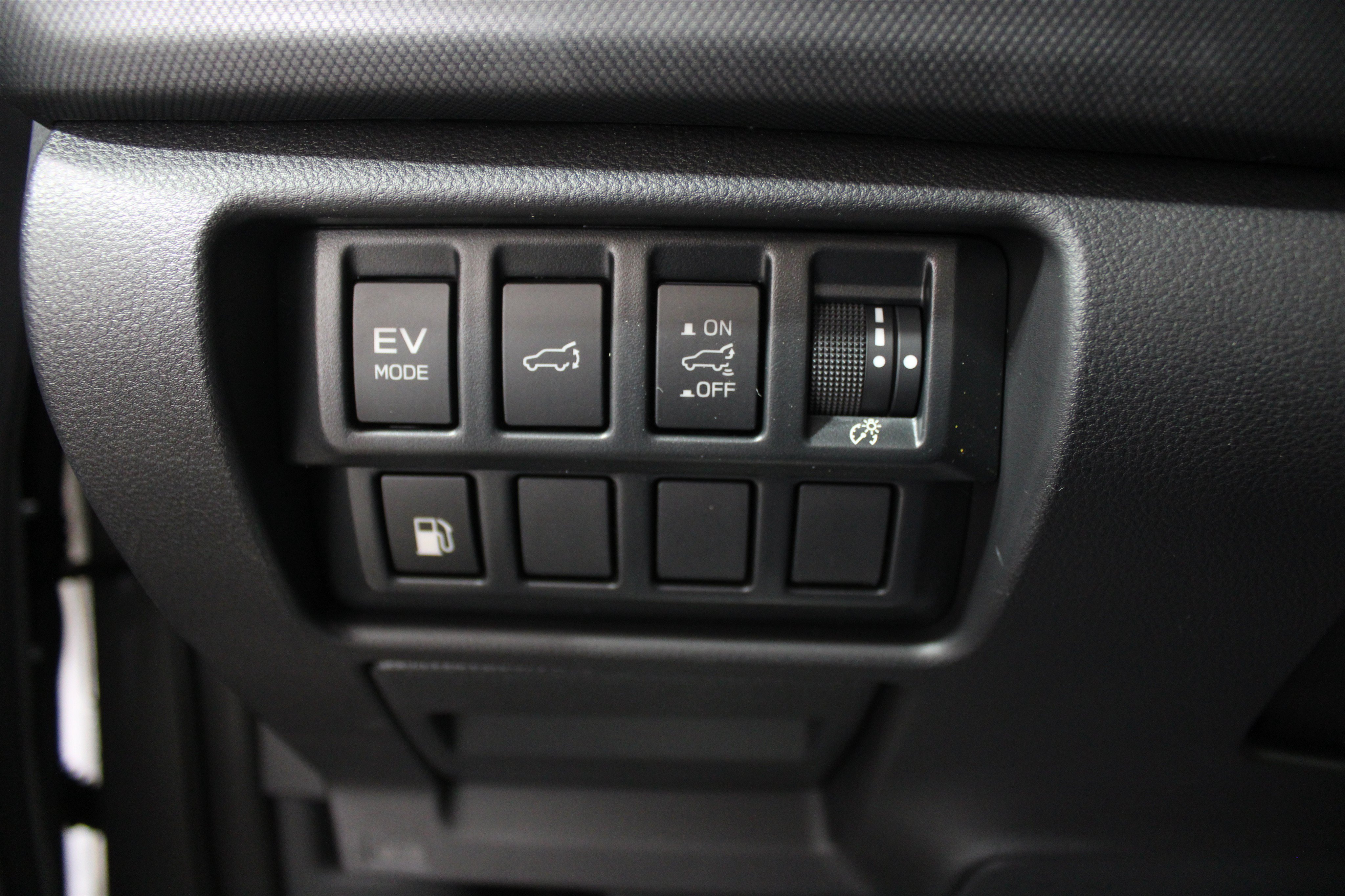 New 2026 Subaru Forester Touring AWD/4WD image 17