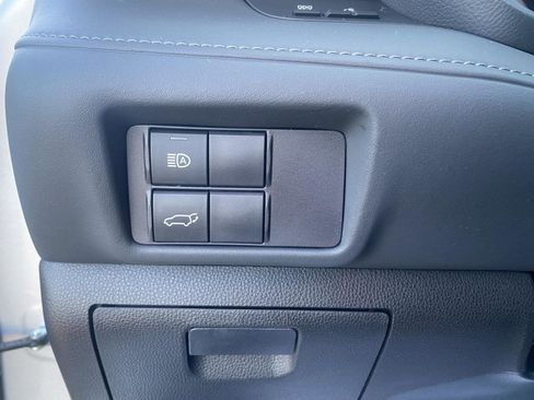 Used 2022 Toyota Highlander XSE image 20