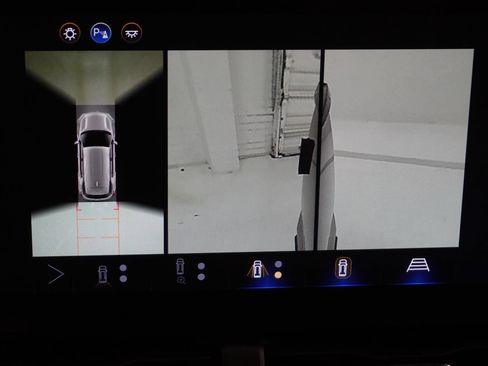 New 2026 Chevrolet Equinox RS w/ Convenience Package III image 33