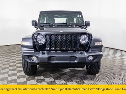 Used 2018 Jeep Wrangler Unlimited Sport AWD/4WD image 8
