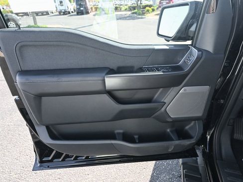 New 2025 Ford F150 Lariat w/ Equipment Group 501A Mid image 16