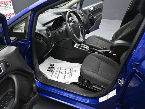 Used 2014 Ford Fiesta SE w/ Equipment Group 201A FWD image 17