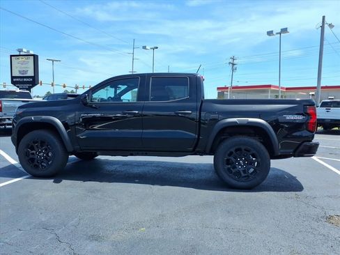 New 2026 Chevrolet Colorado Trail Boss AWD/4WD image 6