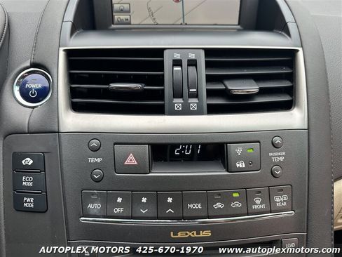 Used 2010 Lexus HS 250h Base image 30