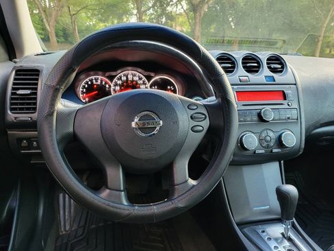 Used 2012 Nissan Altima 2.5 S FWD image 18