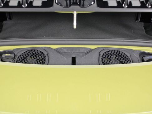 New 2026 Porsche 911 GTS image 21