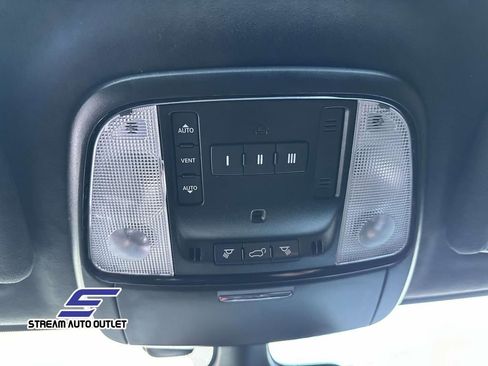 Used 2022 Dodge Durango SRT w/ Premium Interior Group image 34