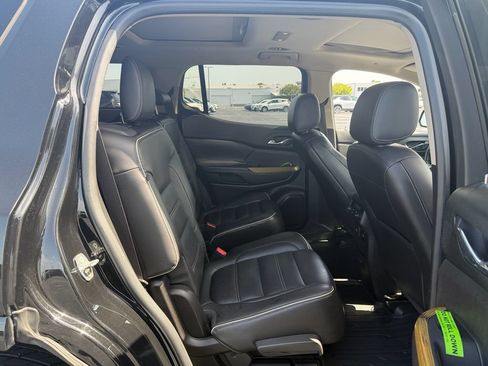 Used 2018 GMC Acadia Denali w/ Technology Package AWD/4WD image 16
