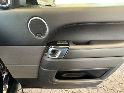 Used 2016 Land Rover Range Rover Sport Supercharged AWD/4WD image 26