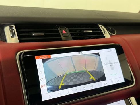 Used 2021 Land Rover Range Rover Sport HST image 19