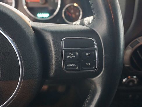 Used 2018 Jeep Wrangler Unlimited Sport S image 24
