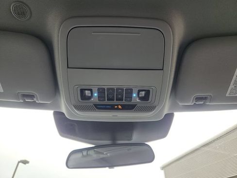 Certified 2023 Ford Explorer XLT w/ Equipment Group 202A AWD/4WD image 19