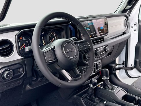 New 2026 Jeep Wrangler Unlimited Sport image 4