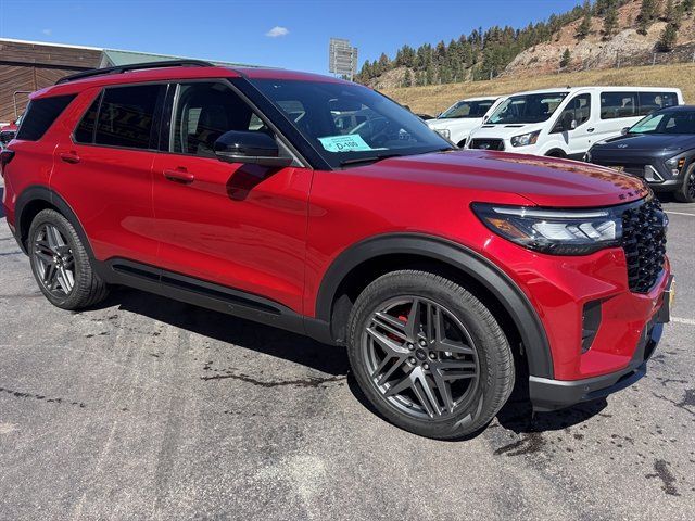 Used 2026 Ford Explorer ST AWD/4WD image 3