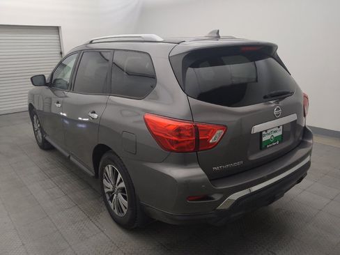 Used 2019 Nissan Pathfinder S FWD image 5