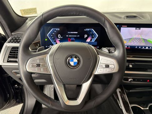 Used 2024 BMW X7 xDrive40i w/ Executive Package AWD/4WD image 11