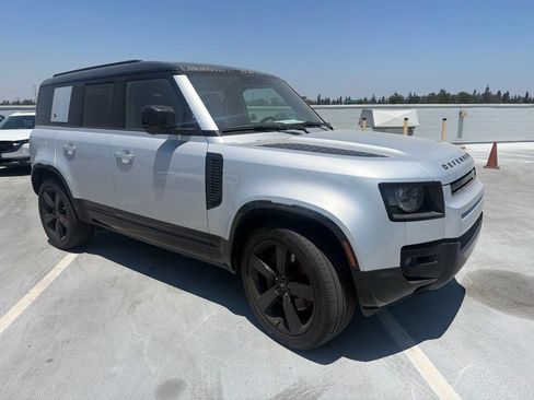 Used 2023 Land Rover Defender 110 X-Dynamic SE AWD/4WD image 5