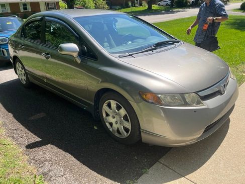 Used 2006 Honda Civic LX image 1