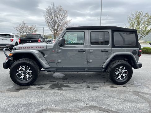 Used 2019 Jeep Wrangler Unlimited Rubicon AWD/4WD image 10