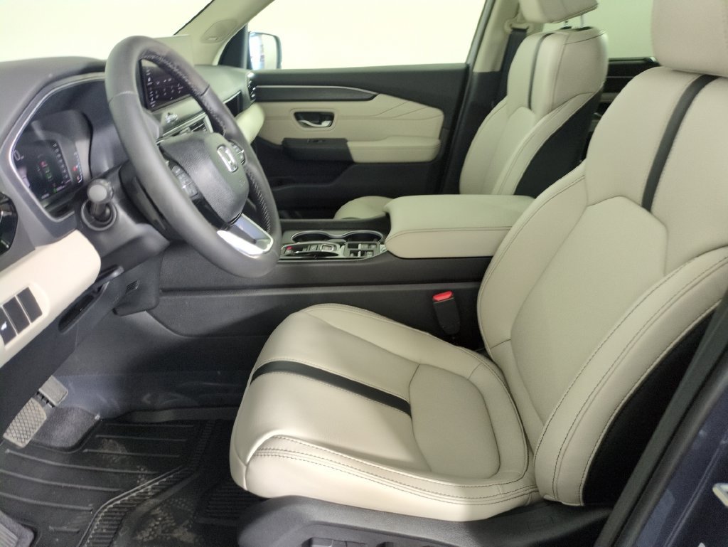 New 2026 Honda Pilot Touring image 10