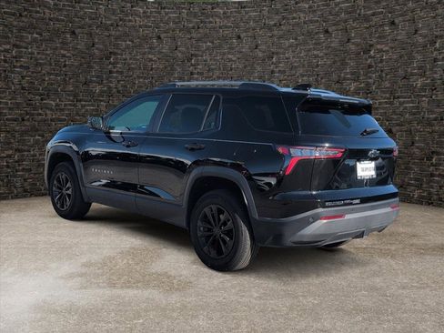 Used 2025 Chevrolet Equinox LT w/ Convenience Package II image 5