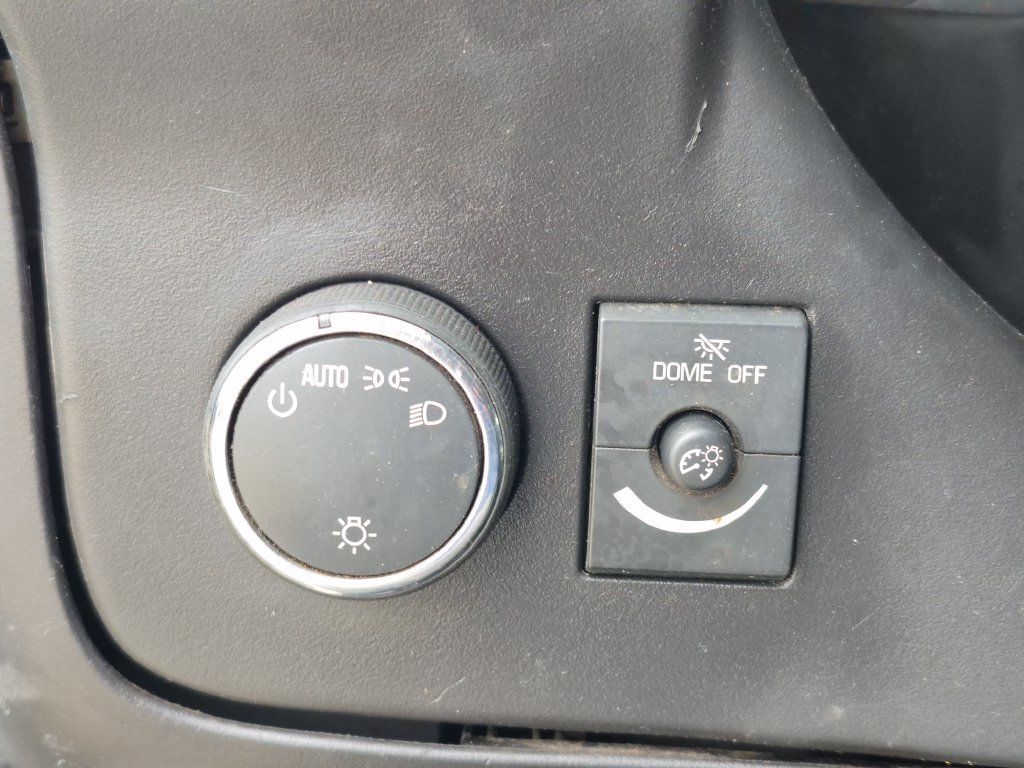 Used 2013 Chevrolet Express 2500 RWD image 15