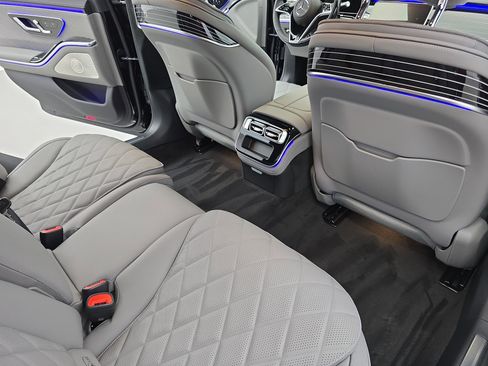 New 2026 Mercedes-Benz S 580 4MATIC Sedan image 11