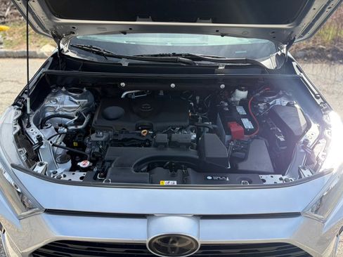 Used 2022 Toyota RAV4 LE image 34