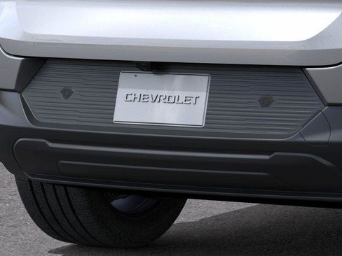 New 2026 Chevrolet Equinox EV LT w/ Convenience Package II FWD image 14