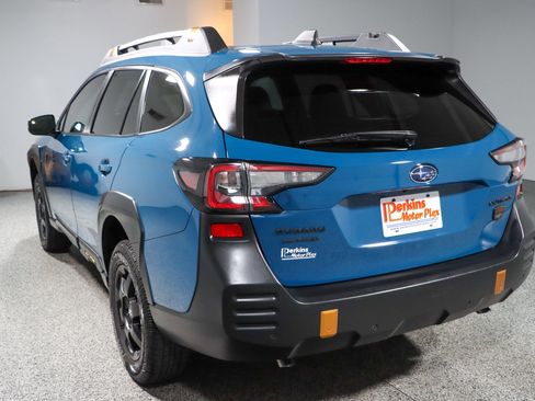 Used 2023 Subaru Outback Wilderness AWD/4WD image 9