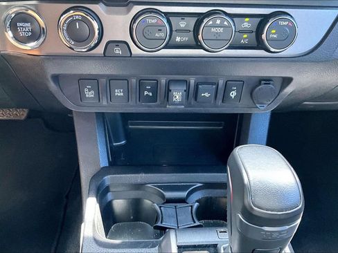 Used 2023 Toyota Tacoma TRD Pro AWD/4WD image 24