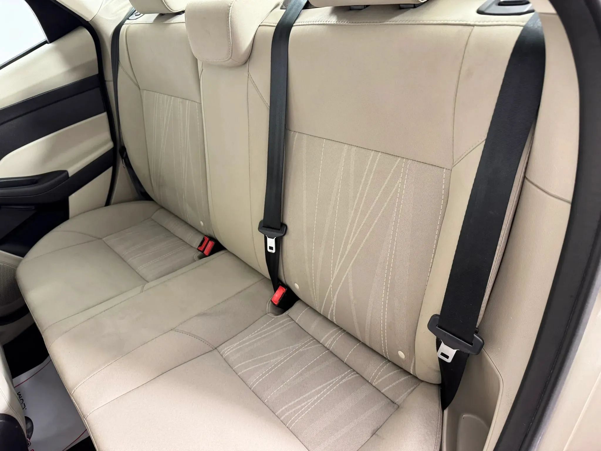 Used 2017 Ford Focus SE FWD image 31