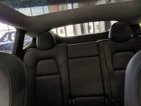 Used 2023 Tesla Model Y Long Range image 29