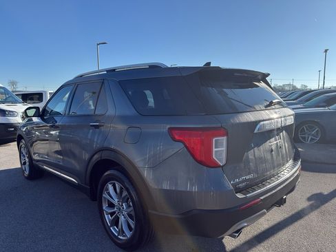 Certified 2023 Ford Explorer Limited w/ Equipment Group 301A image 7
