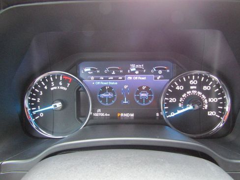 Used 2019 Ford Expedition Limited w/ Equipment Group 302A image 17