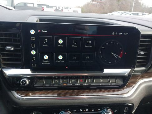 Used 2022 GMC Sierra 1500 SLE image 21