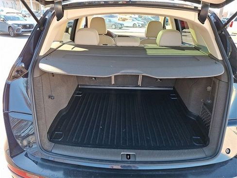 Used 2017 Audi Q5 2.0T Premium image 30