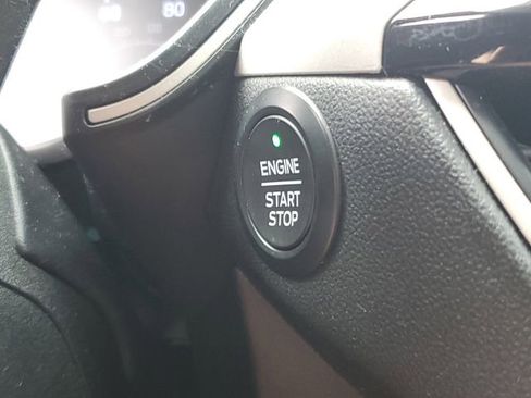 Used 2021 Ford Escape SE AWD/4WD image 32