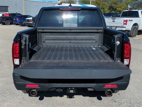 Used 2024 Honda Ridgeline Black Edition image 13