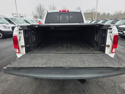 Used 2016 RAM 2500 Longhorn w/ Convenience Group image 9