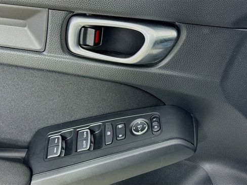 Used 2023 Honda Civic Sport image 23