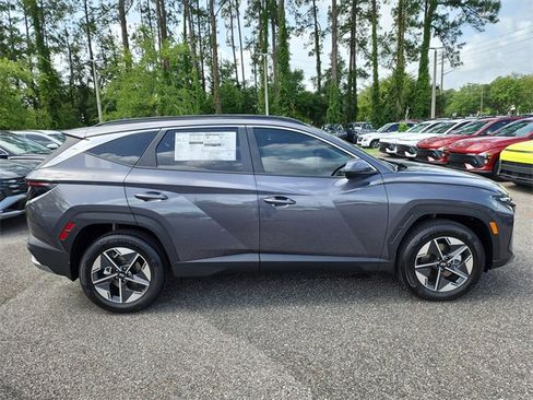 New 2025 Hyundai Tucson SEL image 2