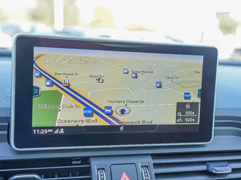 Used 2018 Audi Q5 2.0T Premium Plus w/ Premium Plus Package image 16