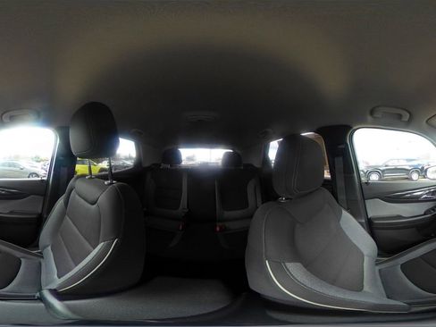 Used 2025 Chevrolet TrailBlazer LT image 40