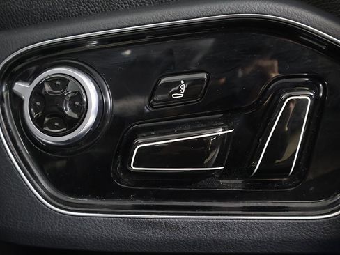 Used 2015 Audi A8 L 3.0T w/ Premium Package image 32