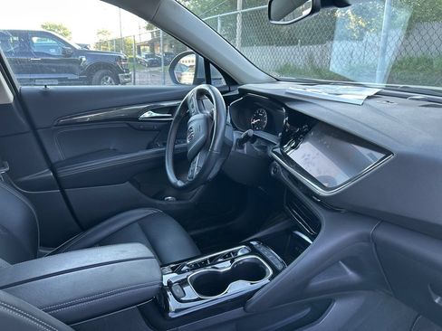 Used 2023 Buick Envision Essence AWD/4WD image 10