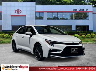 Used 2025 Toyota Corolla SE w/ SE Premium Package FWD video 1