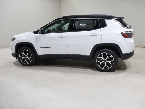 New 2026 Jeep Compass Limited AWD/4WD image 4
