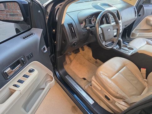 Used 2009 Ford Edge Limited image 7